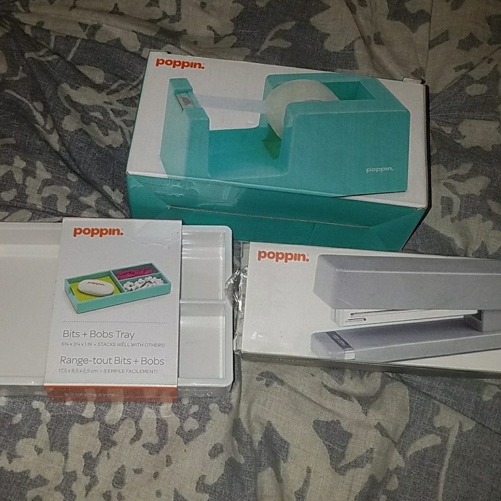 Desk accessories
